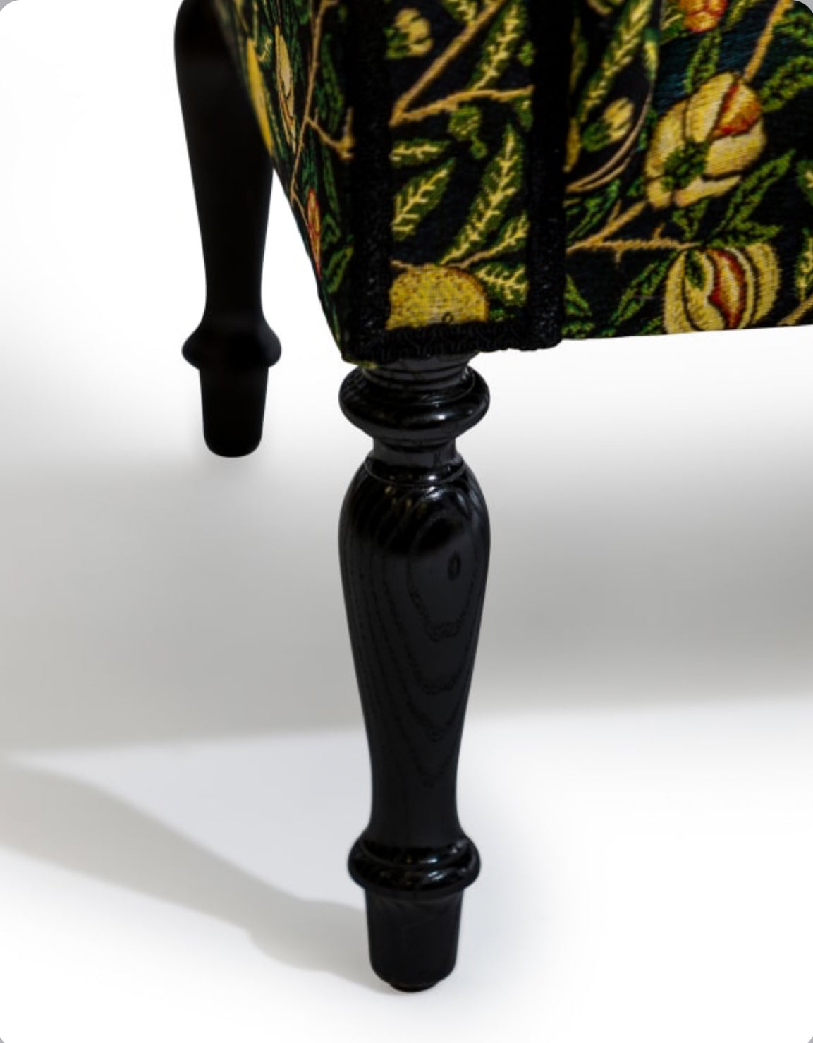 CITRUS FRUIT OCCASIONAL SOFA
